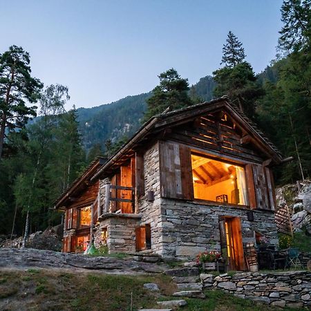 Resalbert Chalet Chiavenna Exterior foto